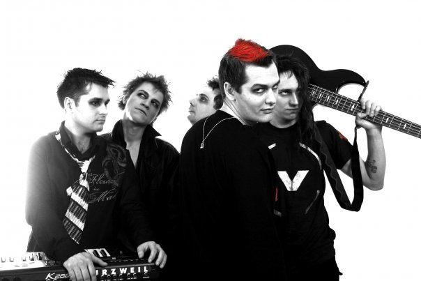 Пост панк питер. Пост панк питер. Пост панк панельки. Пост панк группы. Bauhaus david jay.